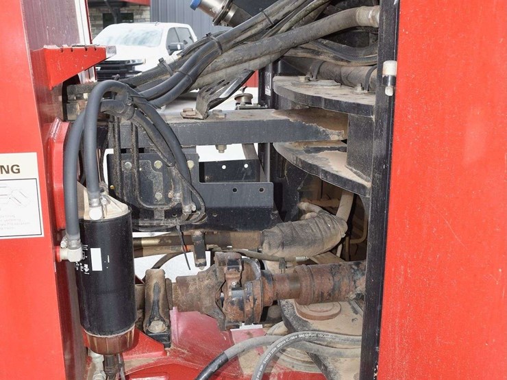 2013-case-ih-steiger-550-hd-image-44
