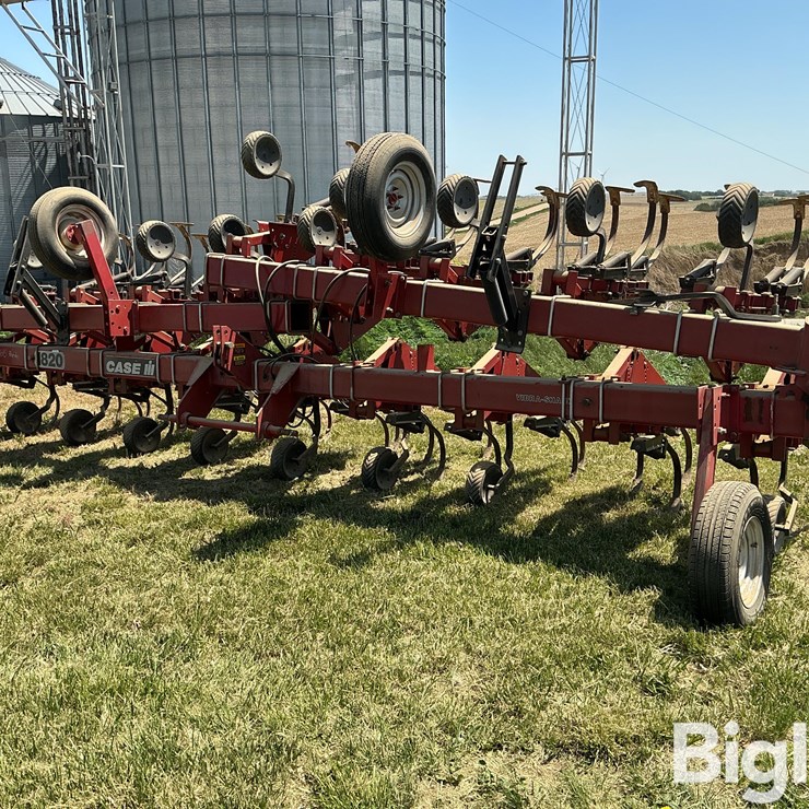 CASE IH 1820