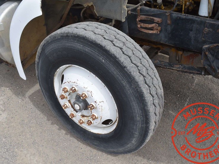 1992-western-star-3864s-image-27