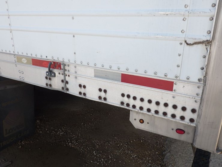 2012-utility-3000r-image-18