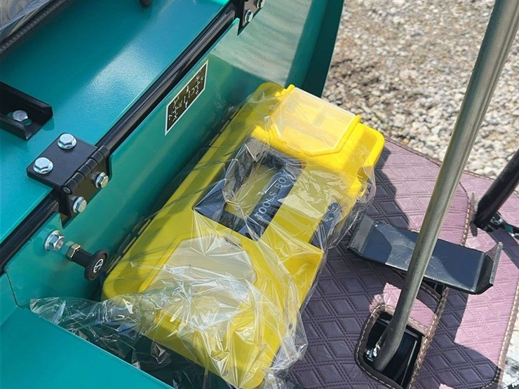 cfg-industrial-h16r-mini-excavator-image-13