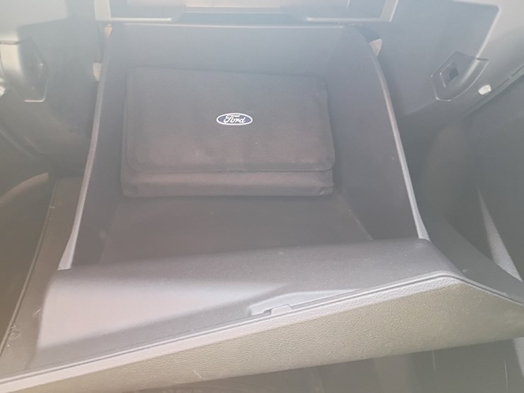 2017-ford-escape-image-36