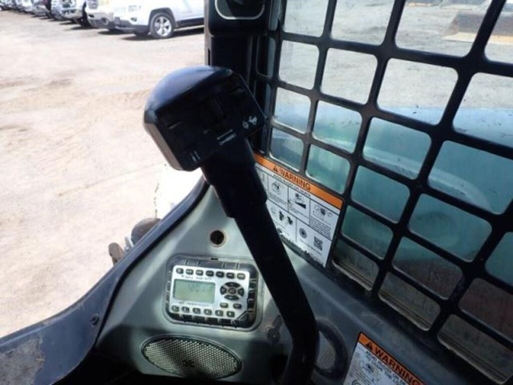 2017-bobcat-t550-image-14