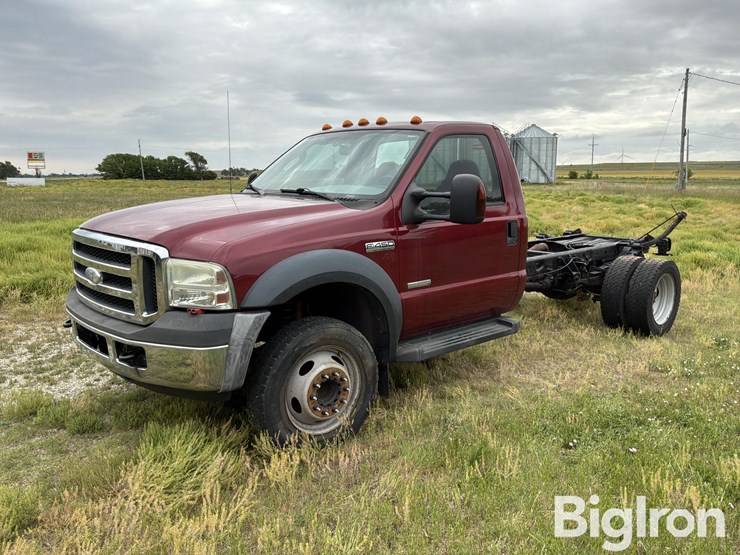 2006-ford-f450-image-1