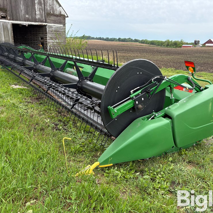 2015 JOHN DEERE 635FD