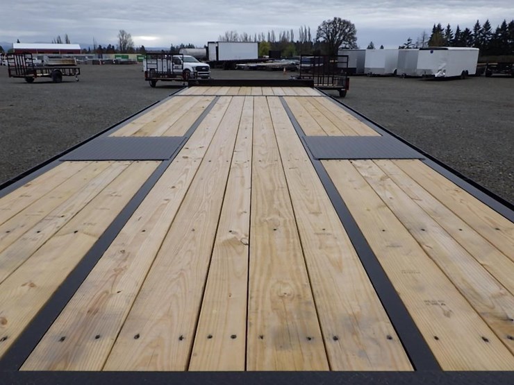 2026-delta-26'-t/a-tilt-deck-trailer-image-9