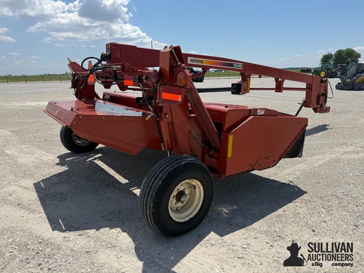 hesston-1345-image-5