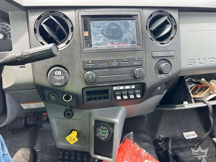 2019-ford-f750-image-18