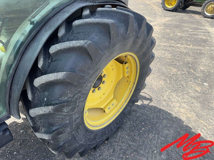2011-john-deere-5093en-image-16