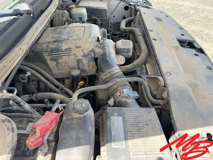 2010-chevrolet-silverado-1500-image-21