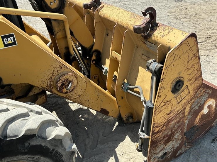 2008-caterpillar-430e-image-8