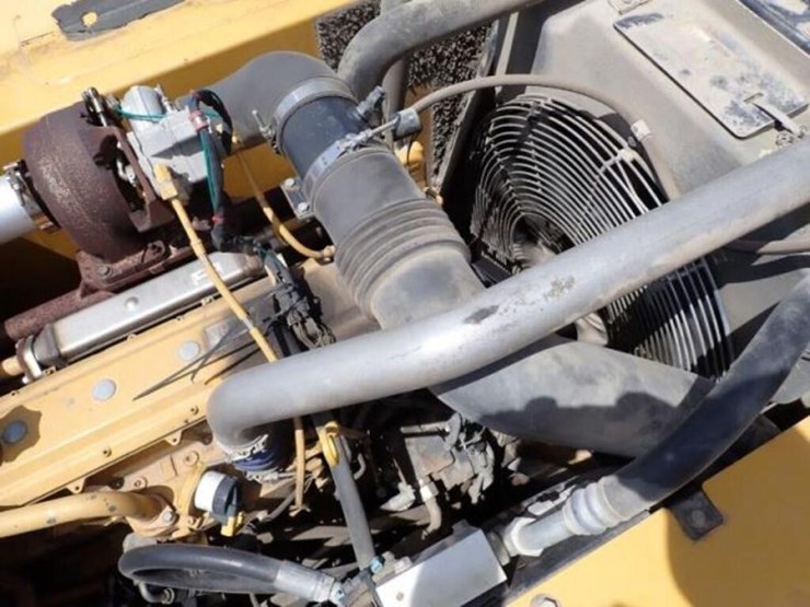 2009-deere-270d-lc-image-79