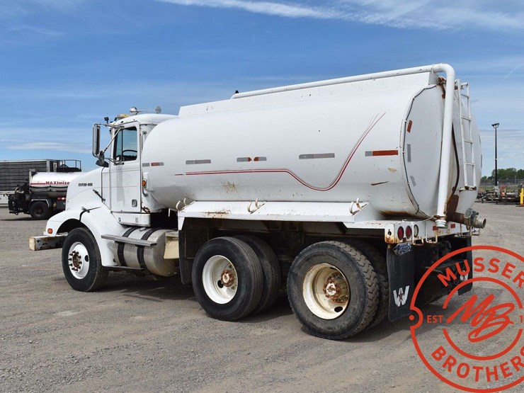 1992-western-star-3864s-image-5