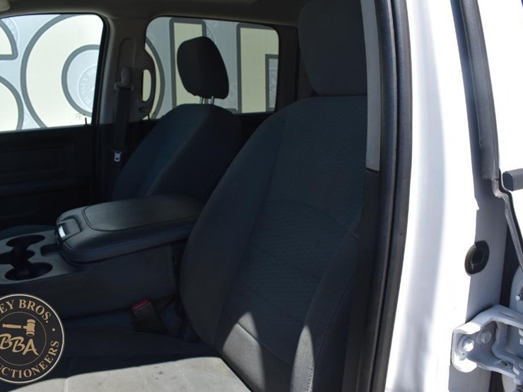 2018-ram-2500-hd-image-18