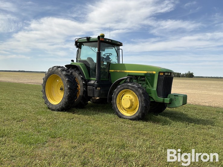 1997-john-deere-8300-image-3