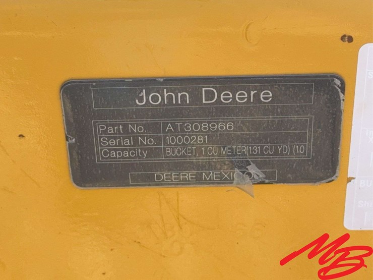2023-deere-310sl-image-14