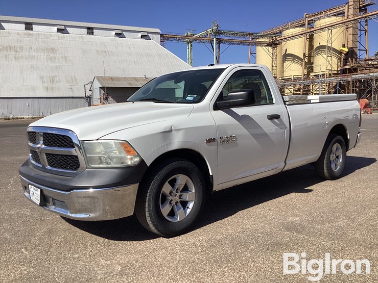 2014-ram-1500-tradesman-image-1