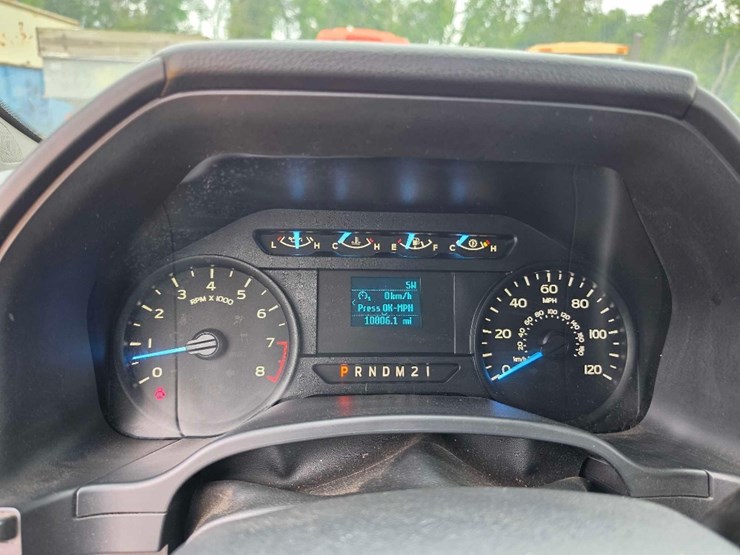 2019-ford-f150-xl-image-15