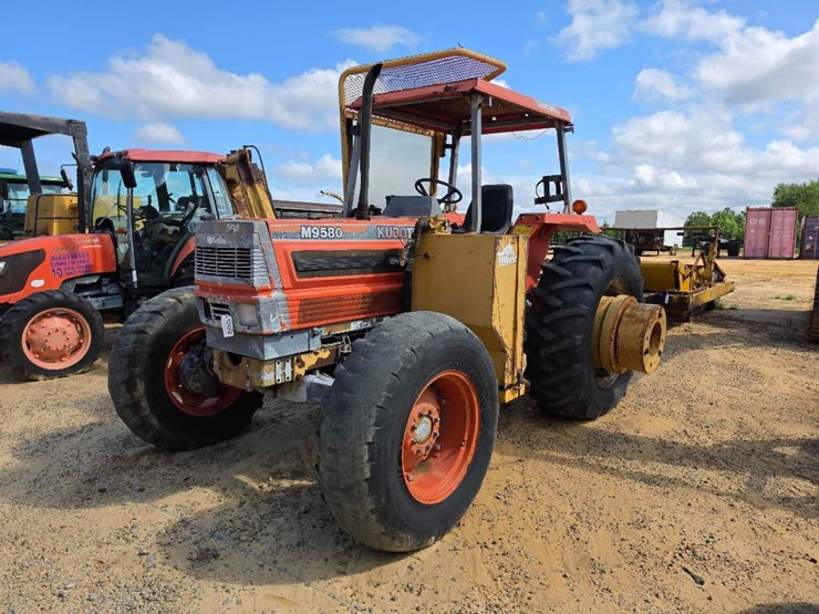kubota-m9580-image-1