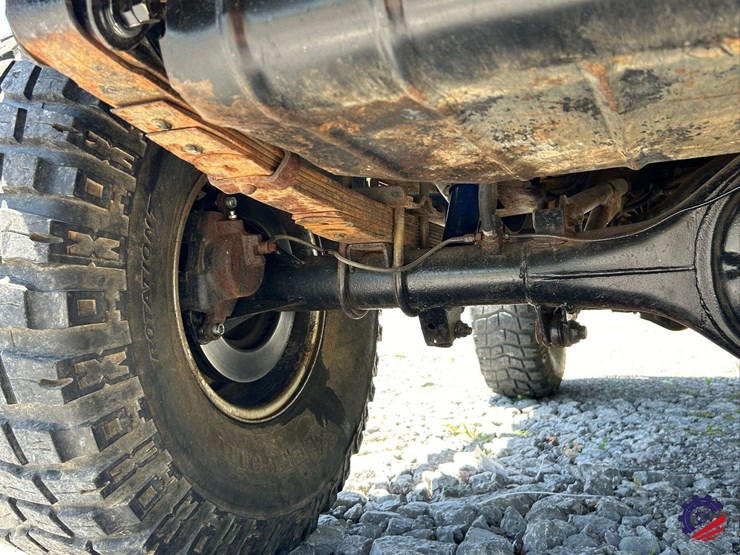 1994-jeep-wrangler-image-35