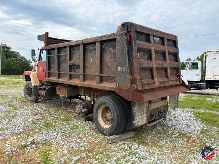 1997-ford-lnt9000-image-3
