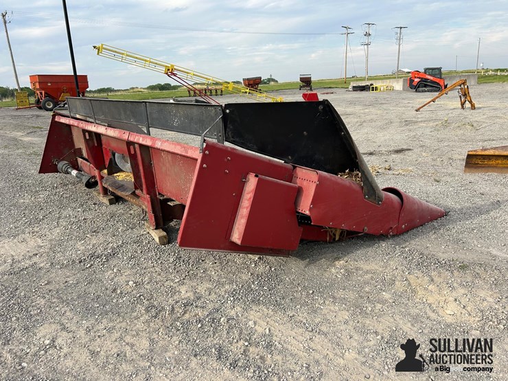 case-ih-1063-image-5