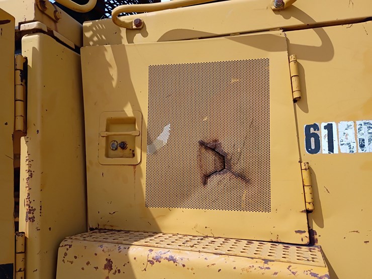 caterpillar-963b-image-24