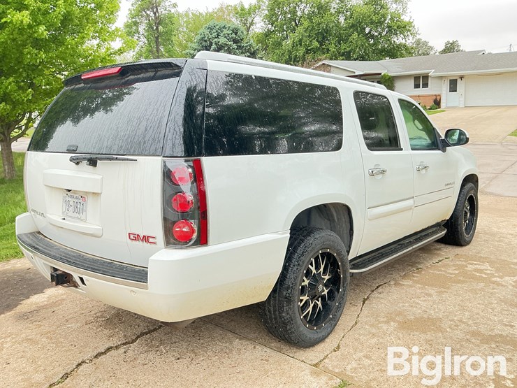 2008-gmc-yukon-denali-image-5