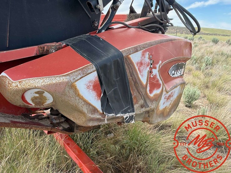 case-ih-7010-image-27
