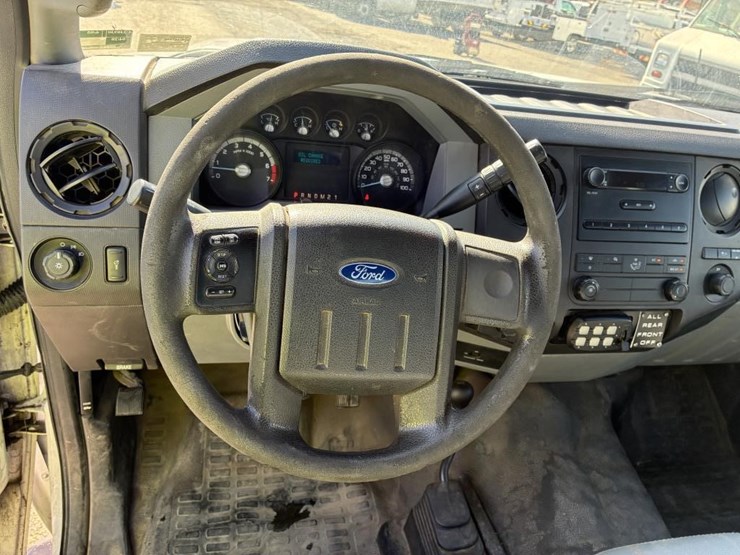 2011-ford-f250-sd-image-16