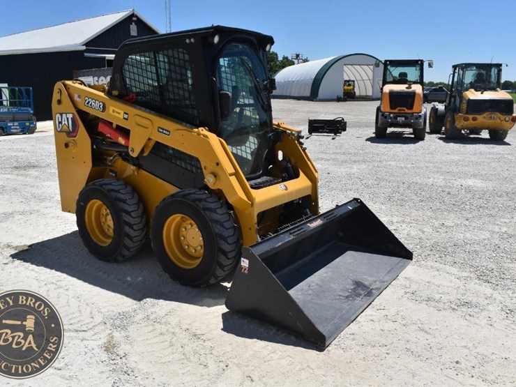 2024-caterpillar-226d3-image-19