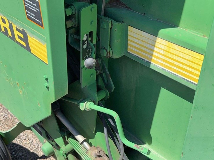 john-deere-566-image-11