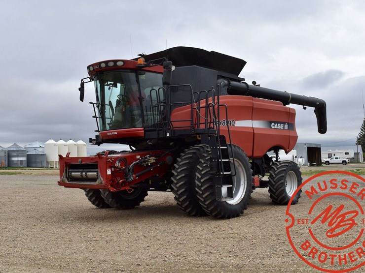 2005-case-ih-8010-image-1