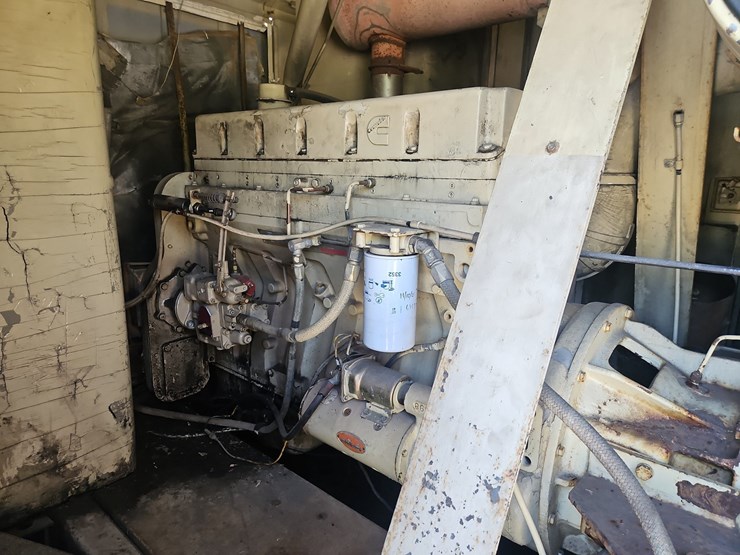 1984-ingersoll-rand-750-t/a-tow-behind-air-compressor-image-9