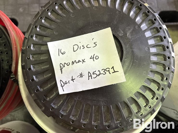 john-deere-planter-seed-plates-image-11
