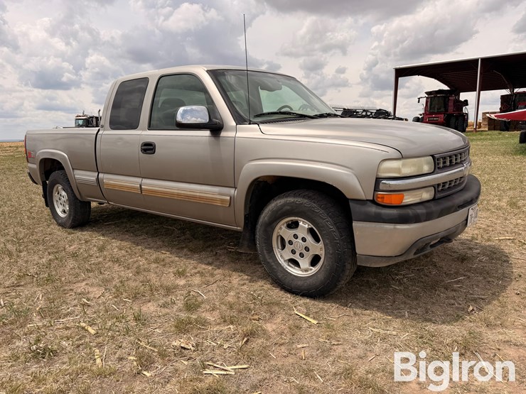 2000-chevrolet-silverado-1500-lt-image-3