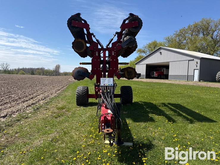 2020-case-ih-475-image-2