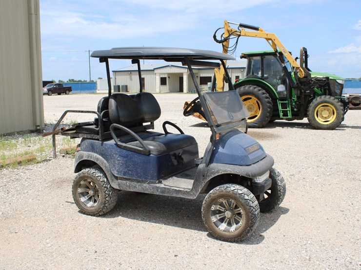 #2303-•-club-car-golf-cart-image-1
