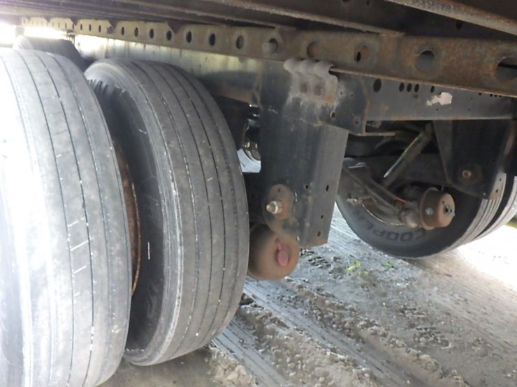 2005-utility-4000d-x-image-15