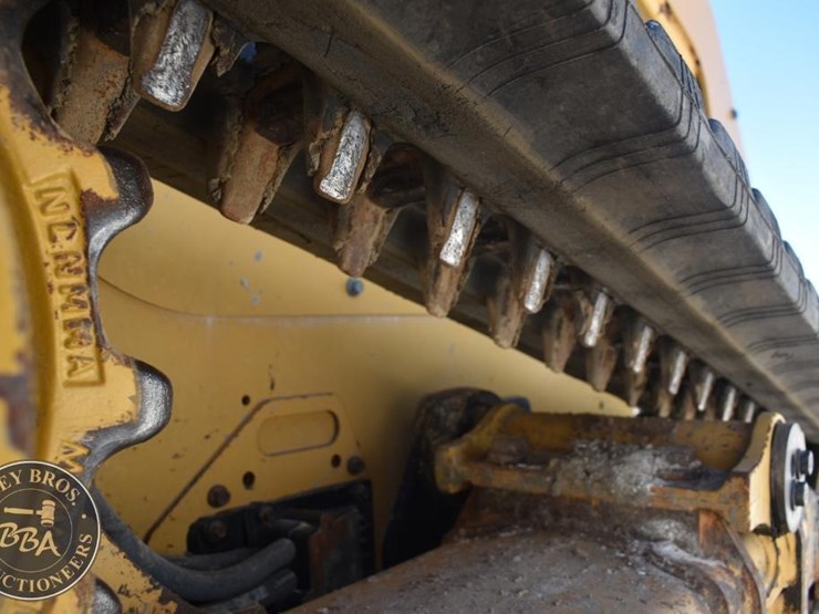 2023-caterpillar-259d3-image-33