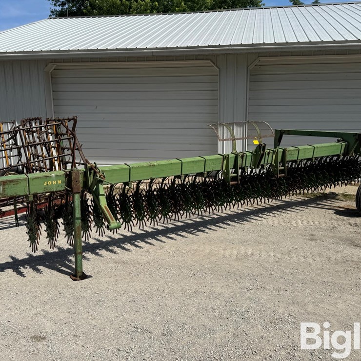 JOHN DEERE 20