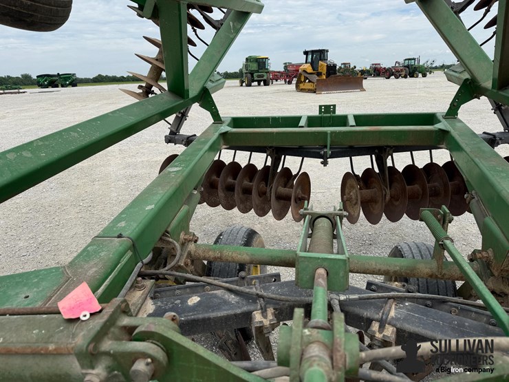 john-deere-630-image-17
