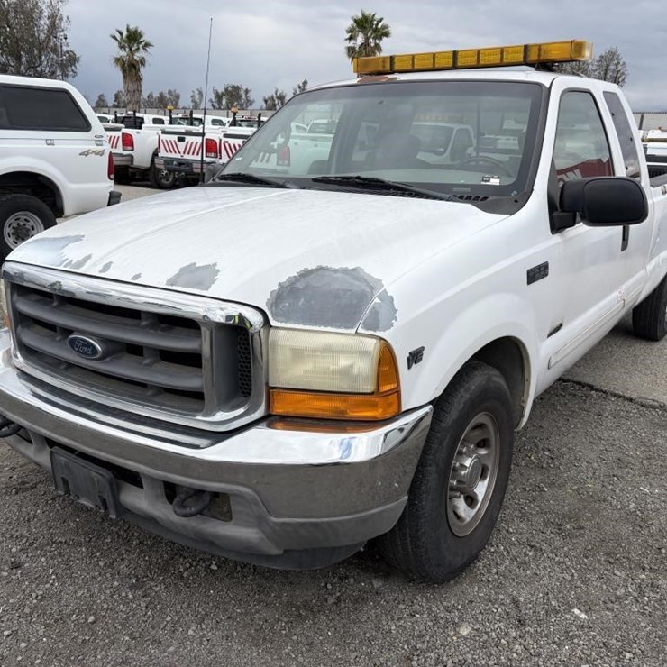 2001 FORD F250 SD