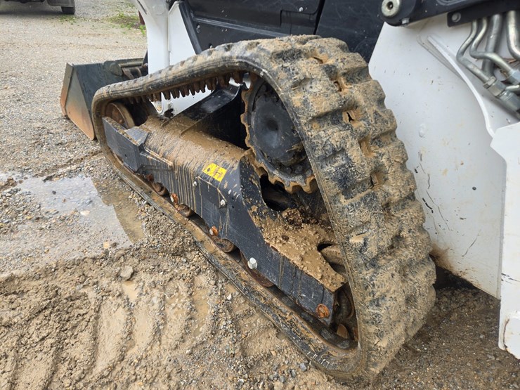 2023-bobcat-t76-image-43