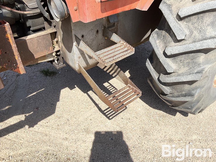 massey-ferguson-1135-image-19