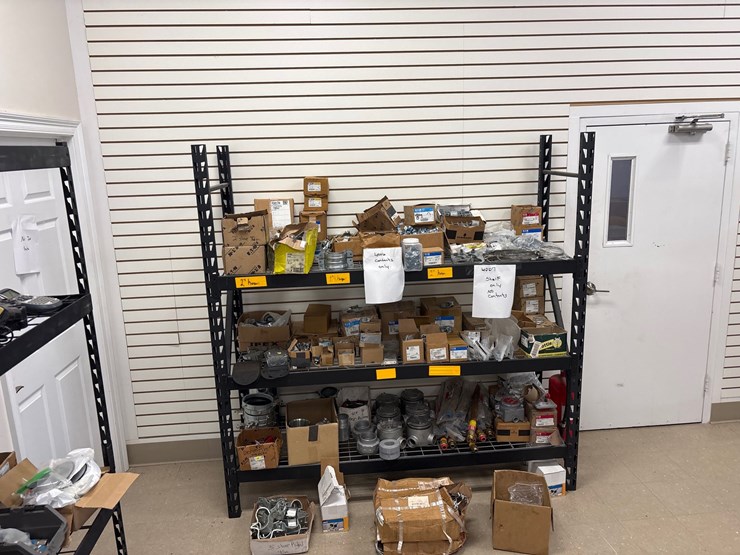 #4006-•-electrical-components---contents-of-one-shelf-unit-image-5