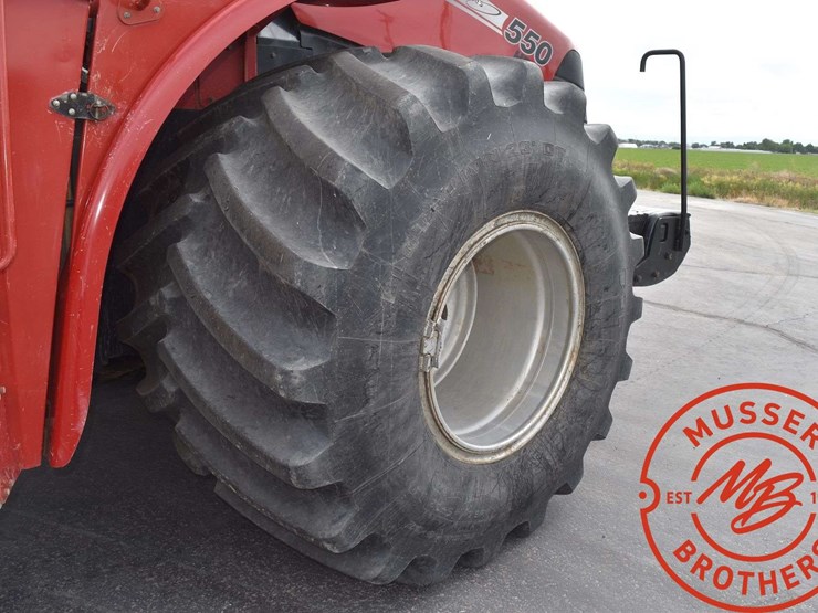 2013-case-ih-steiger-550-hd-image-34