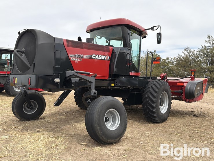 2014-case-ih-wd1903-image-5