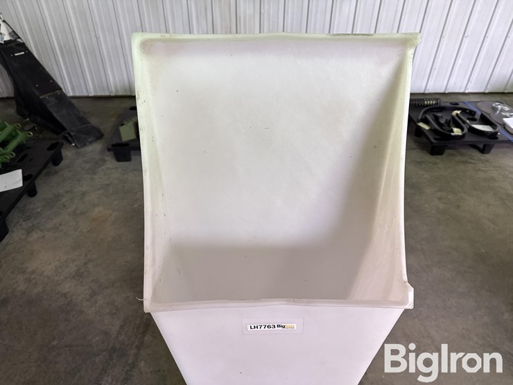 bulk-seed-systems-pro-chute-ii-seed-box-discharge-chute-image-10