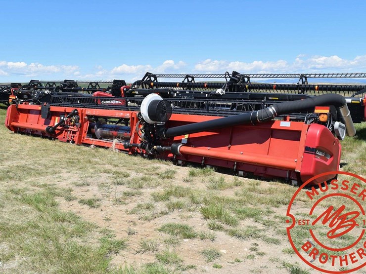 2012-case-ih-3020-image-12